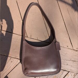 Vintage Coach 9020 Mahogany Ergo Leather Shoulder Bag